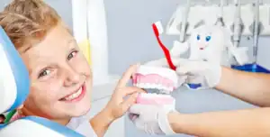 زمان مناسب اولین مراجعه کودک به دندانپزشکی