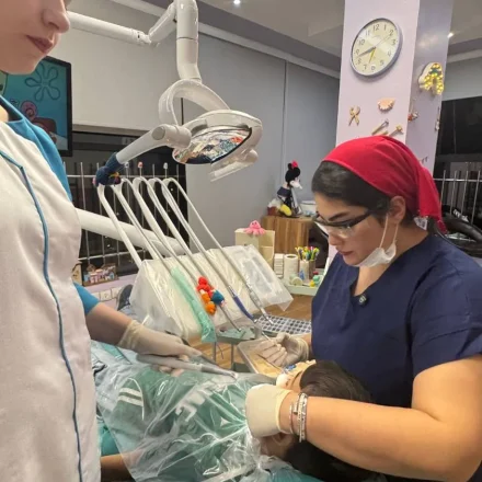 بهترین دندانپزشک کودکان در شاهین شهر